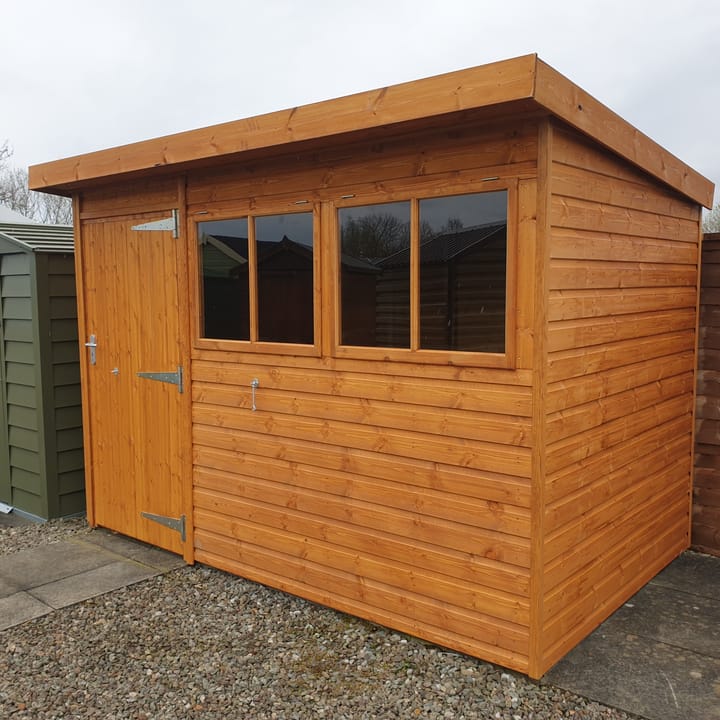 10ft x 6ft Heavy Pent shed in Redwood cladding