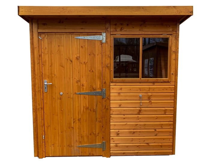 This Heavy Duty Pent is 7ft x 5ft and is constructed in Heavy Duty Redwood cladding, one of 4 cladding options available.