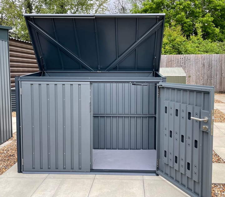 The Bromley storage shed is available in two colours; Sage Green and as pictured - Anthracite. The Bromley features double opening front doors and a top opening lid.