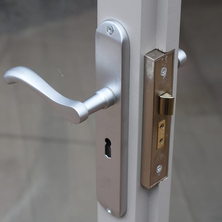All Malvern Studio's feature chrome ironmongery as standard. This includes door hinges, lockable casement stays, door hooks and door handles (as pictured). For extra security, a five lever mortice lock is also a standard inclusion.