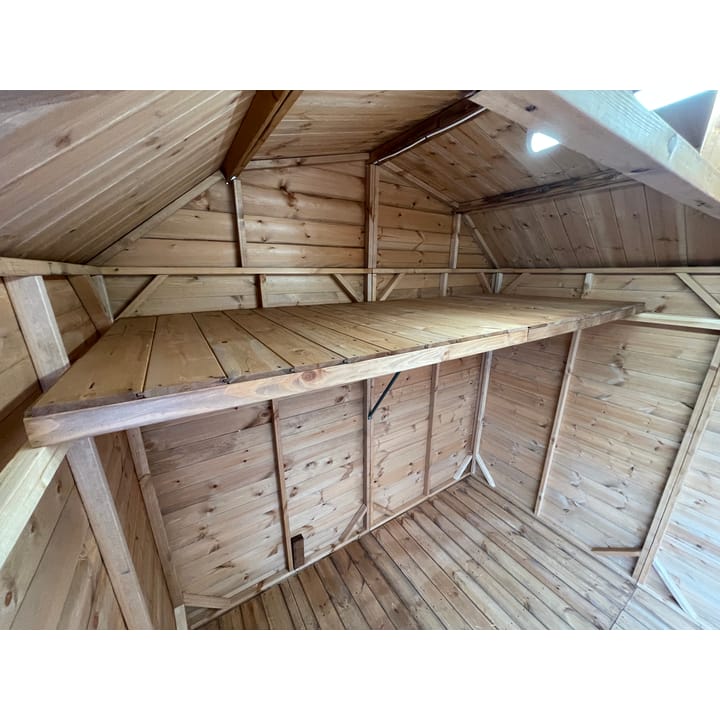 An 888mm deep parcel shelf is included with all Shedfast Dutch Barn sheds. This maximises the storage space, by being able to store items on and below the shelf.