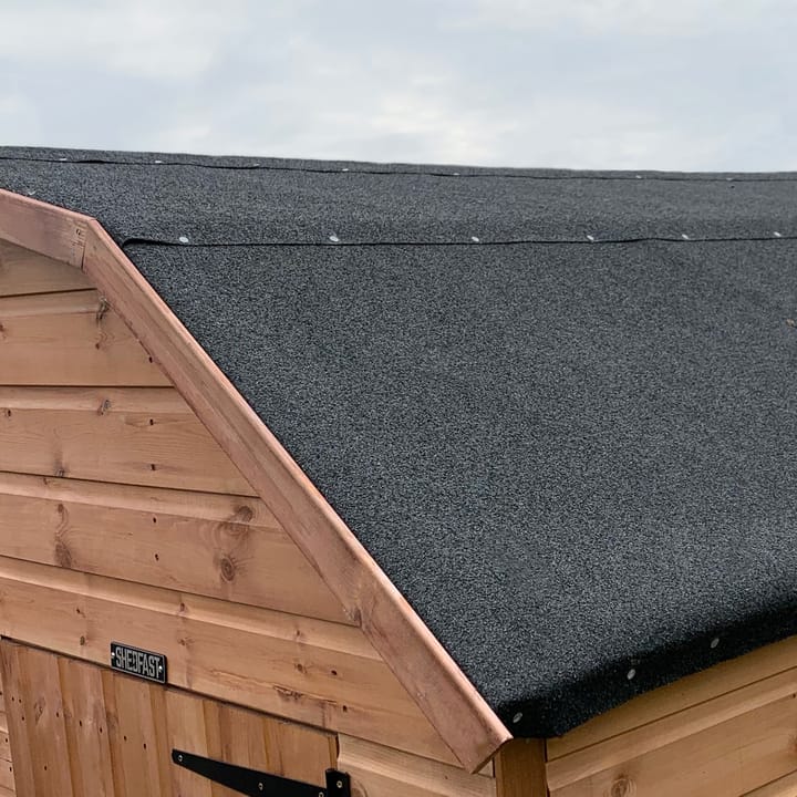 All Shedfast Dutch barn sheds include a high quality, polyester backed felt roof for longevity.